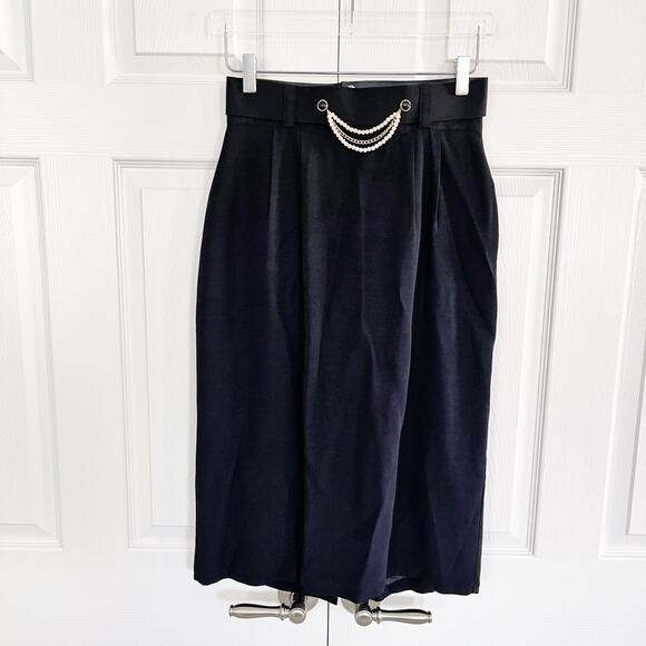 SK & Company Vintage Black Pencil Skirt with Pearl and Chain Belt - Picture 1 of 8